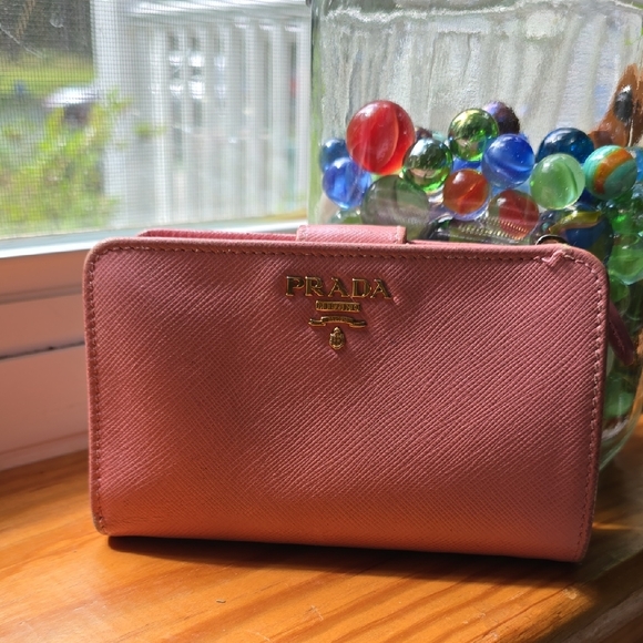 Prada Pink Saffiano Leather Wallet - Picture 1 of 11